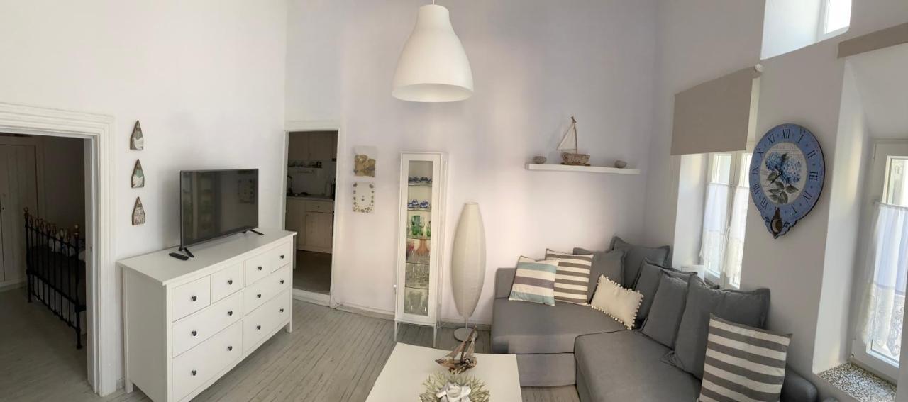 Budget Downtown Apartment- Harma I Apartment